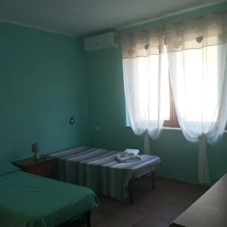 La Vite E L'ulivo * Baschi
