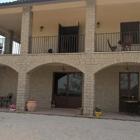 Apartment Agriturismo La Vite E L'ulivo Baschi
