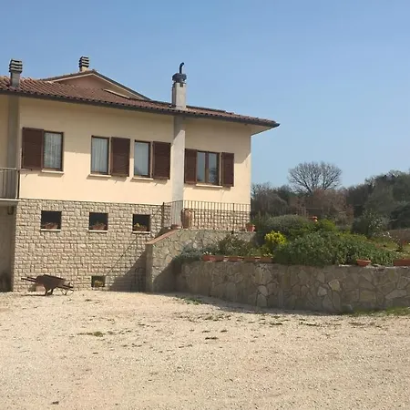 Agriturismo La Vite E L'ulivo Baschi