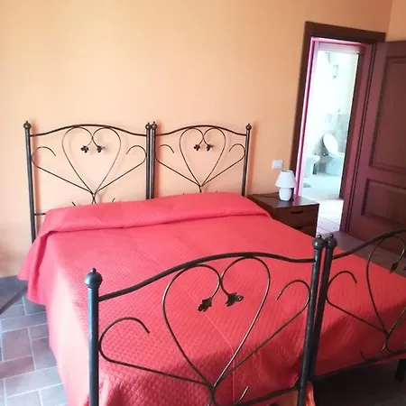Agriturismo La Vite E L'ulivo Apartment